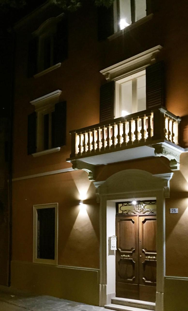 מלון מודנה Vittorio Veneto 25 מראה חיצוני תמונה